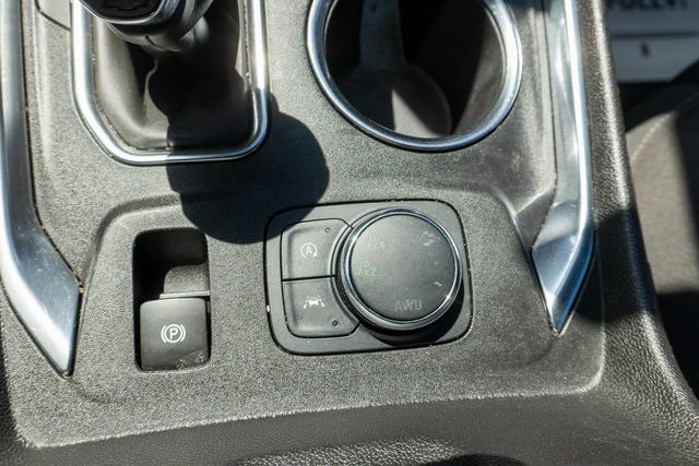 Used 2023 Chevrolet Traverse LT AWD/4WD image 33