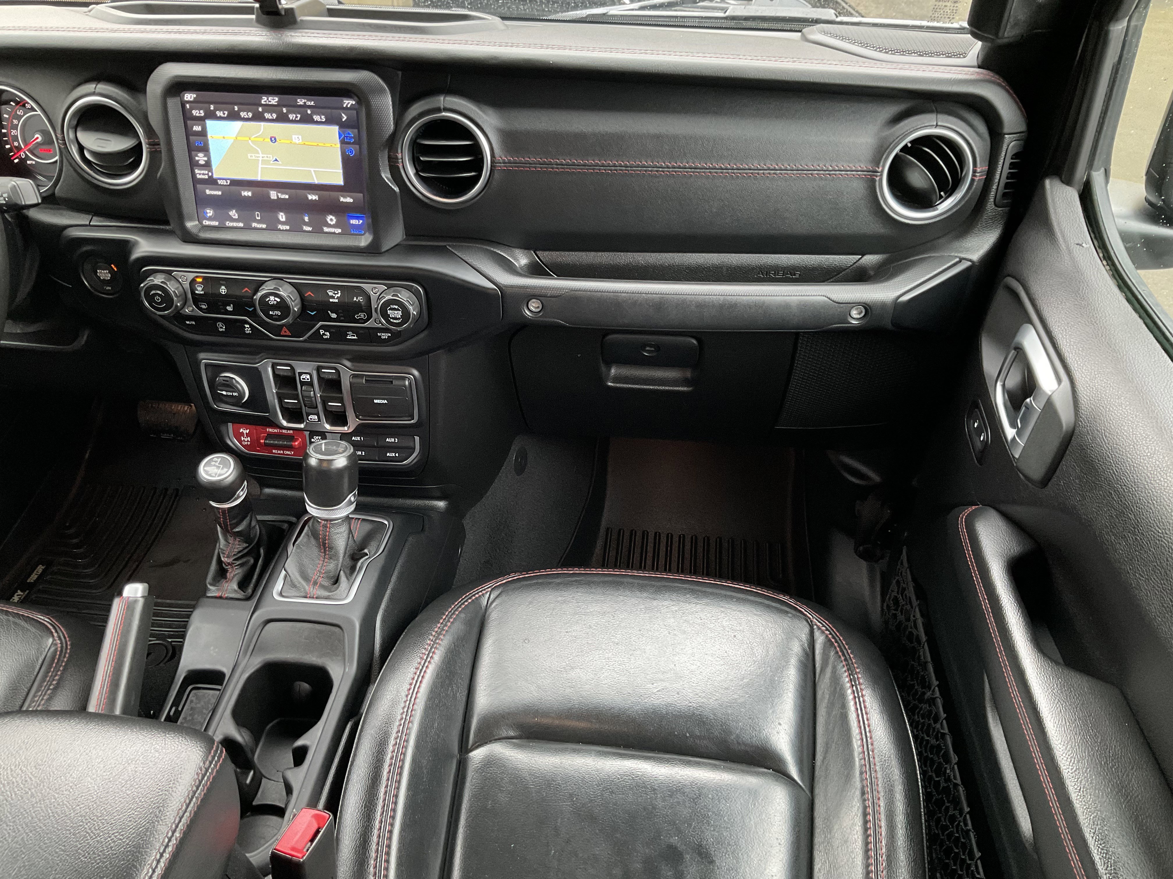 Used 2020 Jeep Gladiator Rubicon w/ Advanced Safety Group image 28