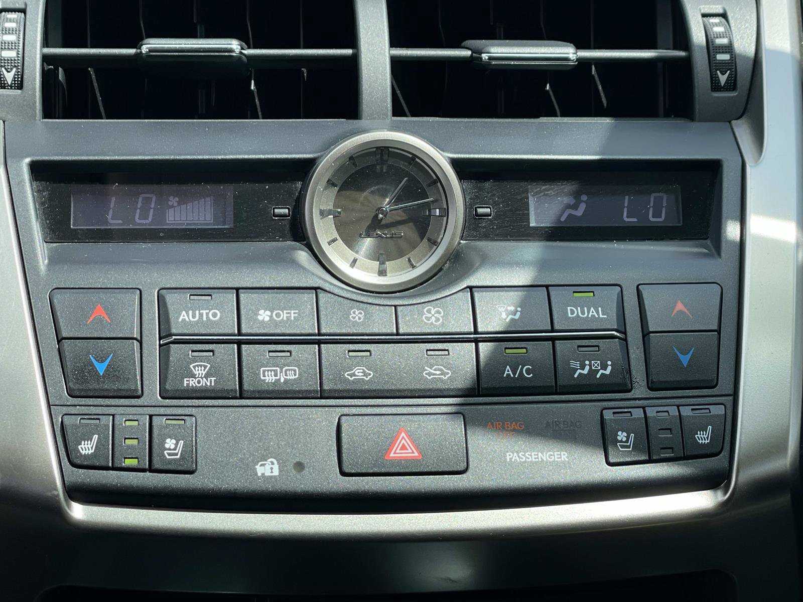 Used 2015 Lexus NX 200t FWD w/ Luxury Package image 10