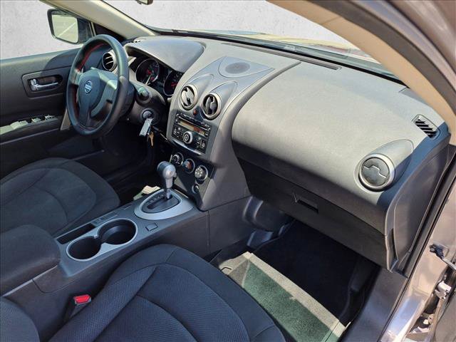 Used 2015 Nissan Rogue S FWD image 21