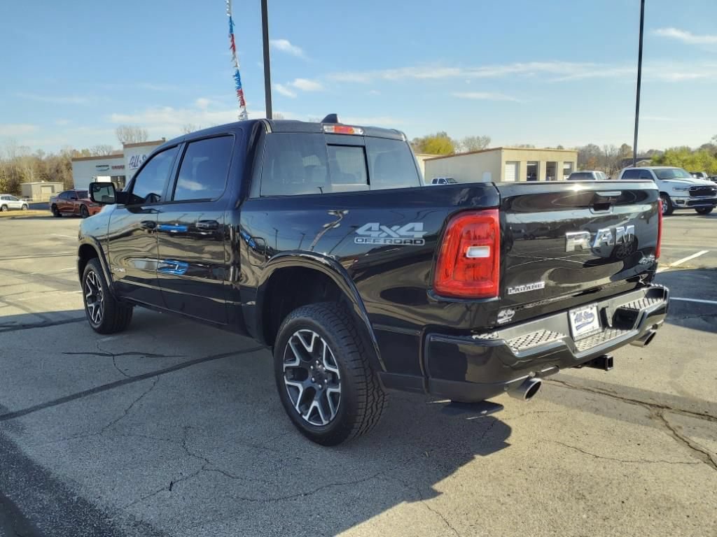 New 2025 RAM 1500 Laramie w/ Sport Appearance Package AWD/4WD image 5