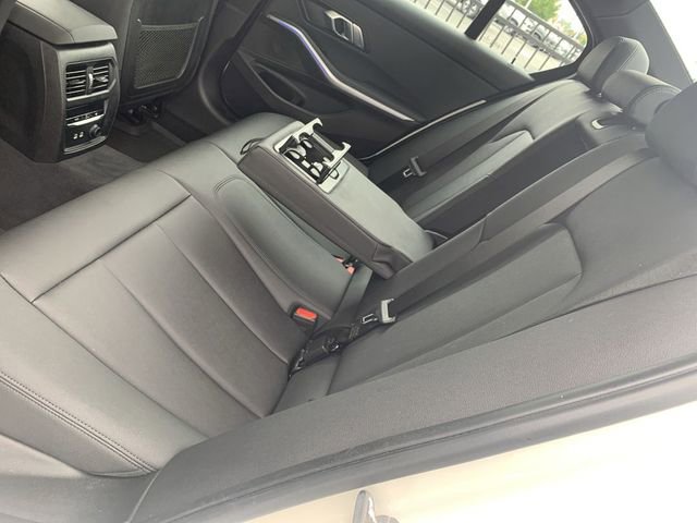 Used 2020 BMW 330i xDrive Sedan w/ M Sport Package AWD/4WD image 10