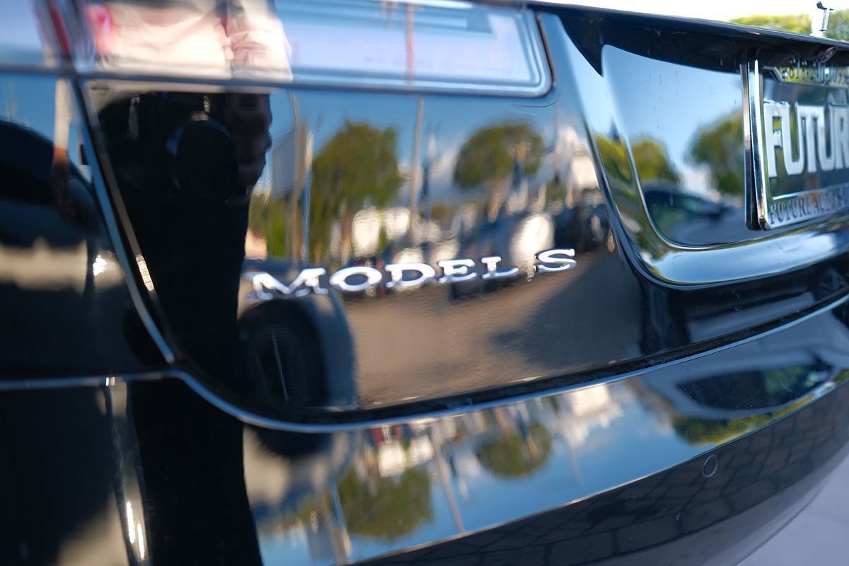 Used 2016 Tesla Model S 75 image 39