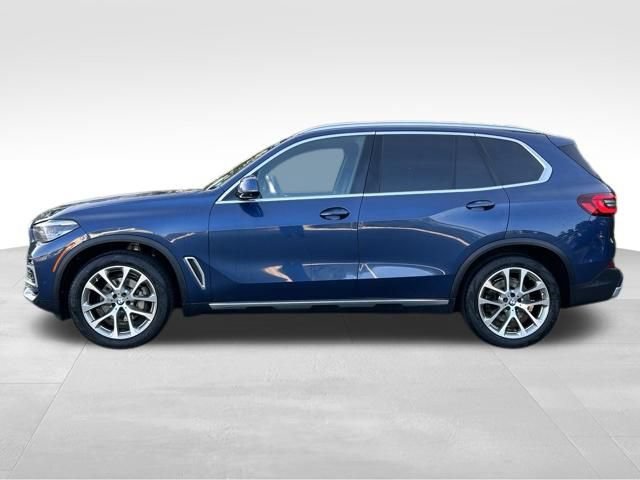 Used 2021 BMW X5 xDrive40i w/ Premium Package 2 AWD/4WD video 2
