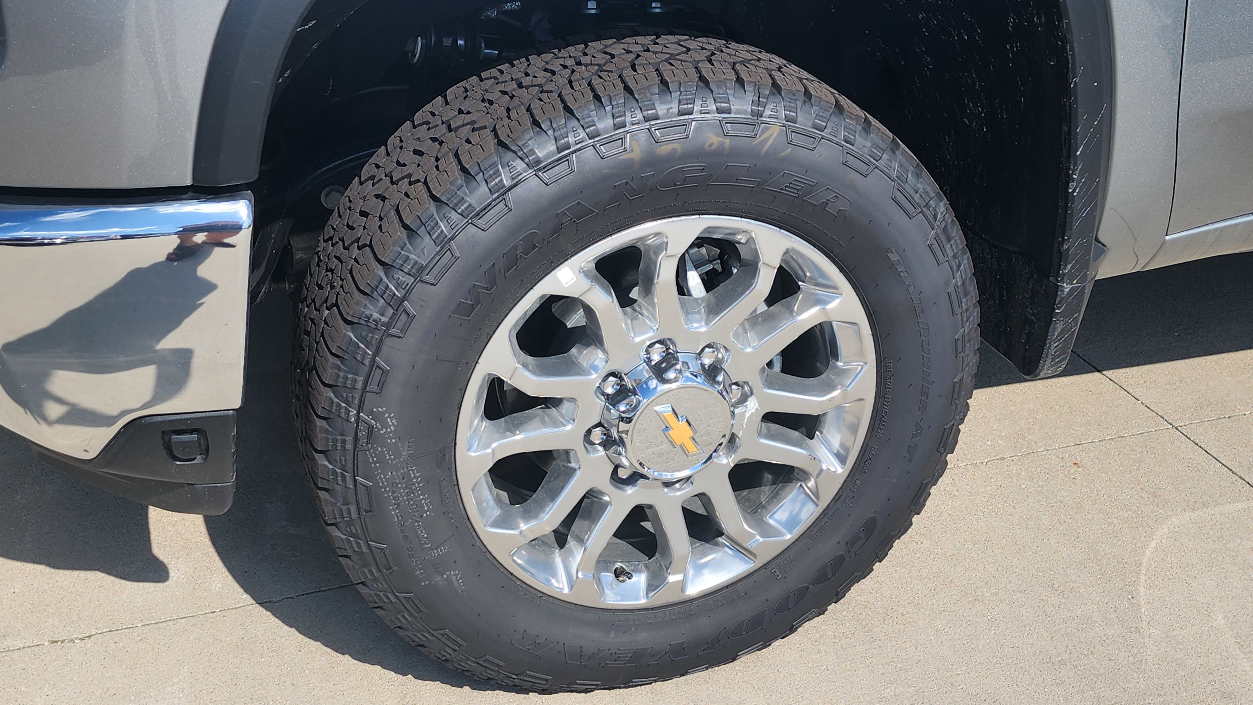 New 2025 Chevrolet Silverado 2500 LTZ w/ LTZ Premium Package image 8