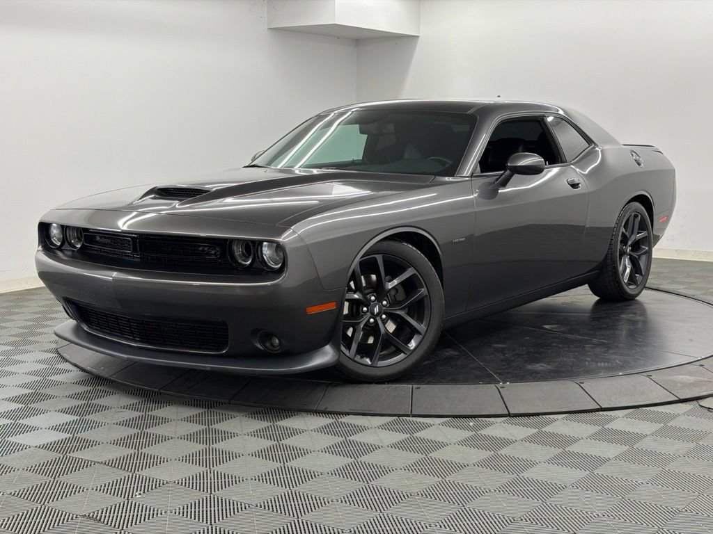 Used 2019 Dodge Challenger R/T w/ Plus Package RWD image 3