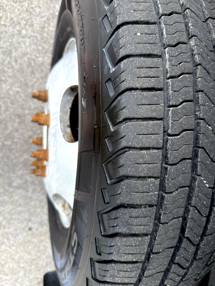 Used 2016 Ford F350 Lariat w/ Chrome Package image 9