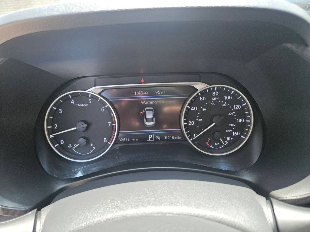 Used 2025 Nissan Sentra SV FWD image 19