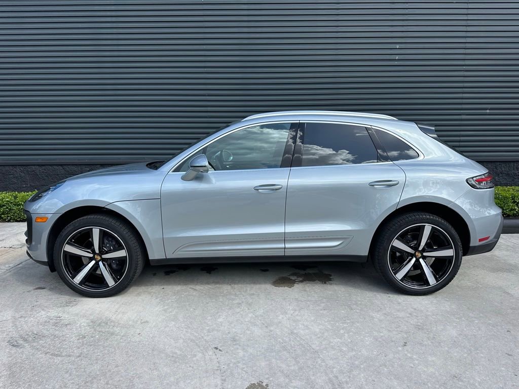 Certified 2026 Porsche Macan Turbo AWD/4WD image 2