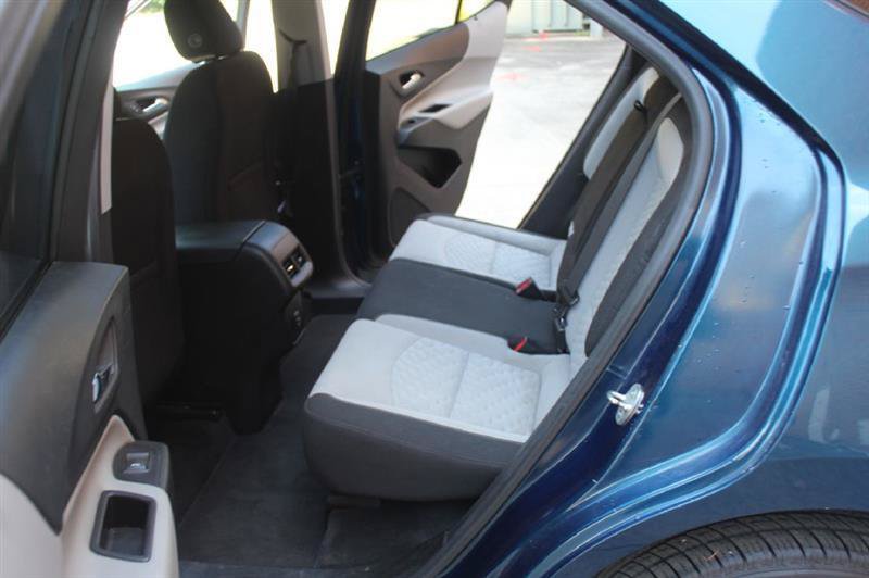 Used 2021 Chevrolet Equinox LT FWD image 9