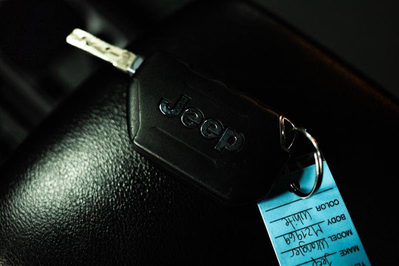 Used 2018 Jeep Wrangler Unlimited Sport image 19