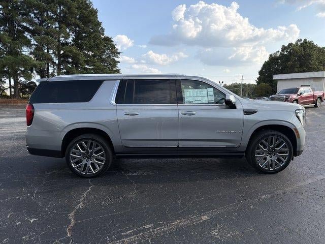 New 2026 GMC Yukon XL Denali Ultimate AWD/4WD image 4