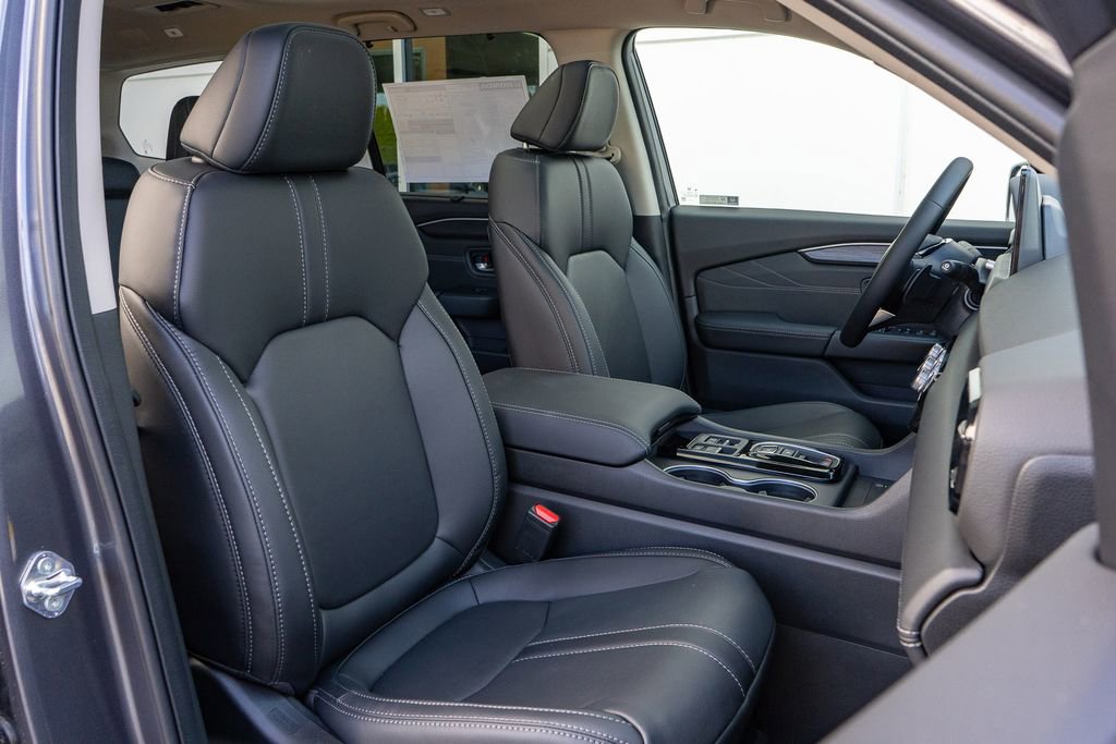 New 2026 Honda Pilot Touring image 18