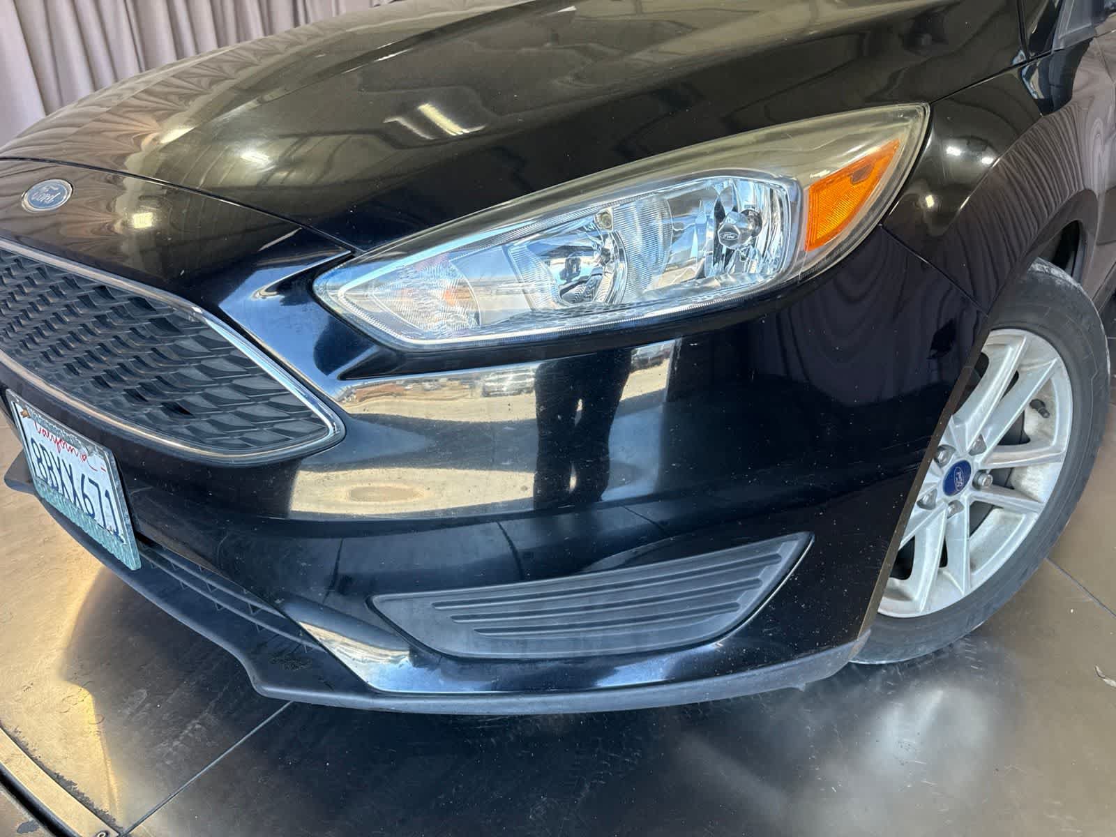 Used 2018 Ford Focus SE FWD image 9