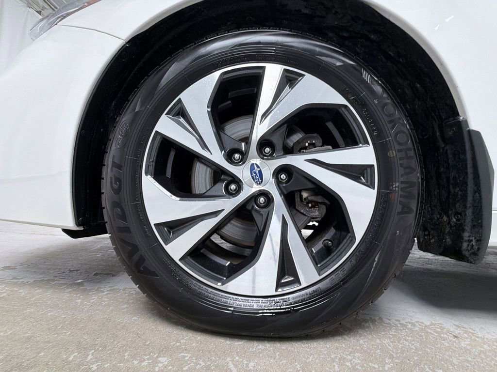 Used 2023 Subaru Legacy Premium image 14