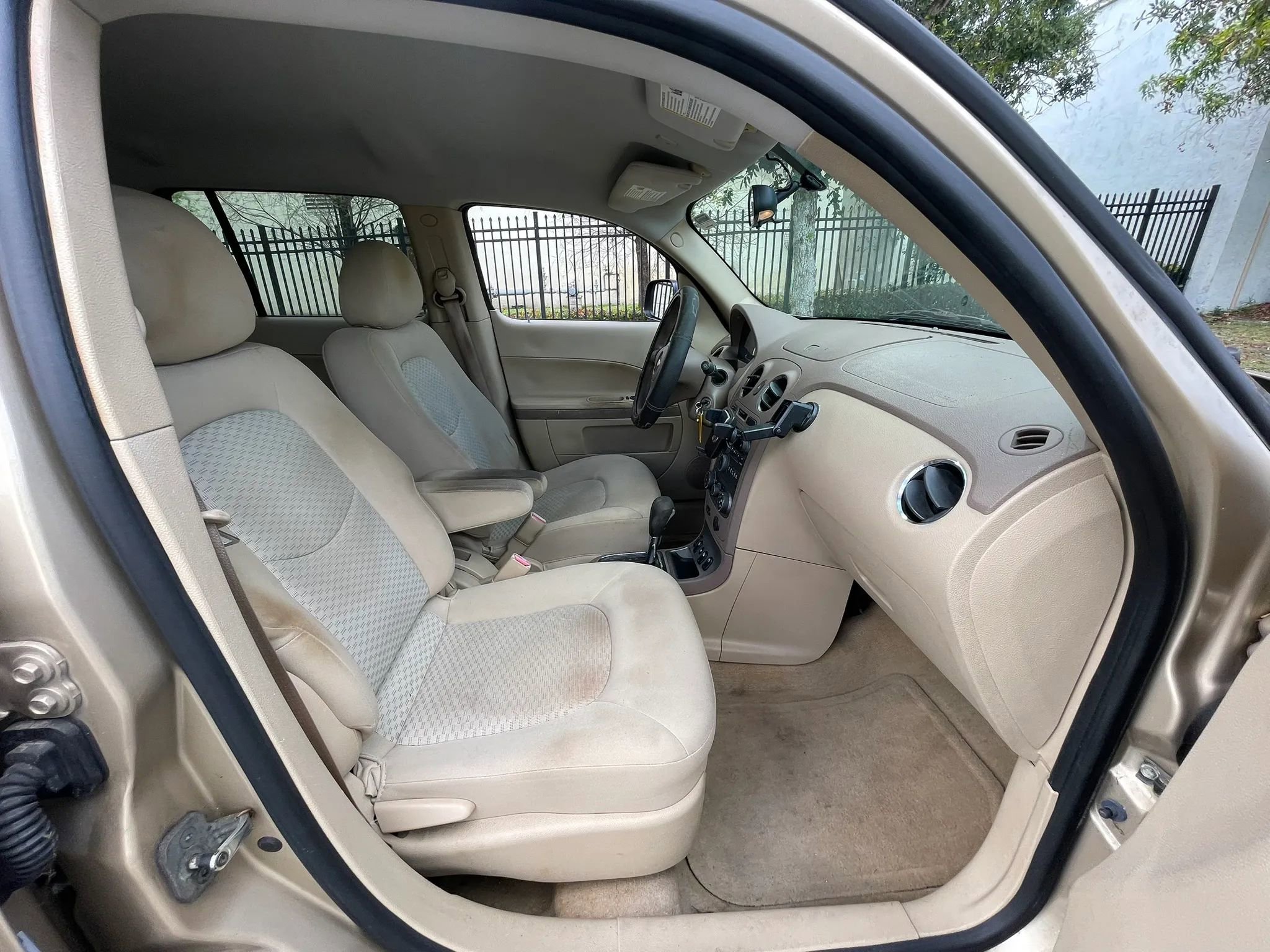Used 2007 Chevrolet HHR LS FWD image 22