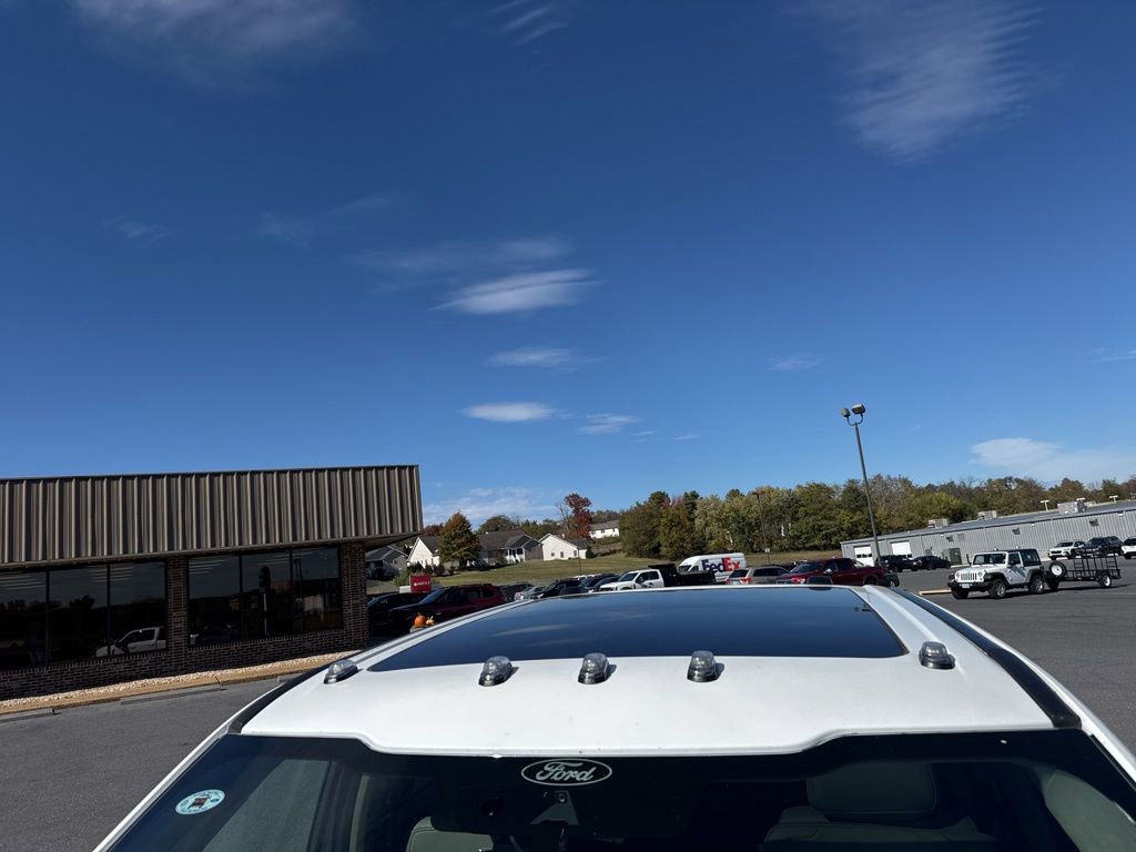 Used 2025 Ford F350 Platinum w/ Platinum Plus Package image 9