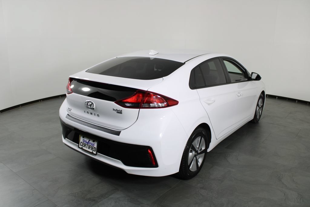 Used 2019 Hyundai Ioniq Blue FWD image 4