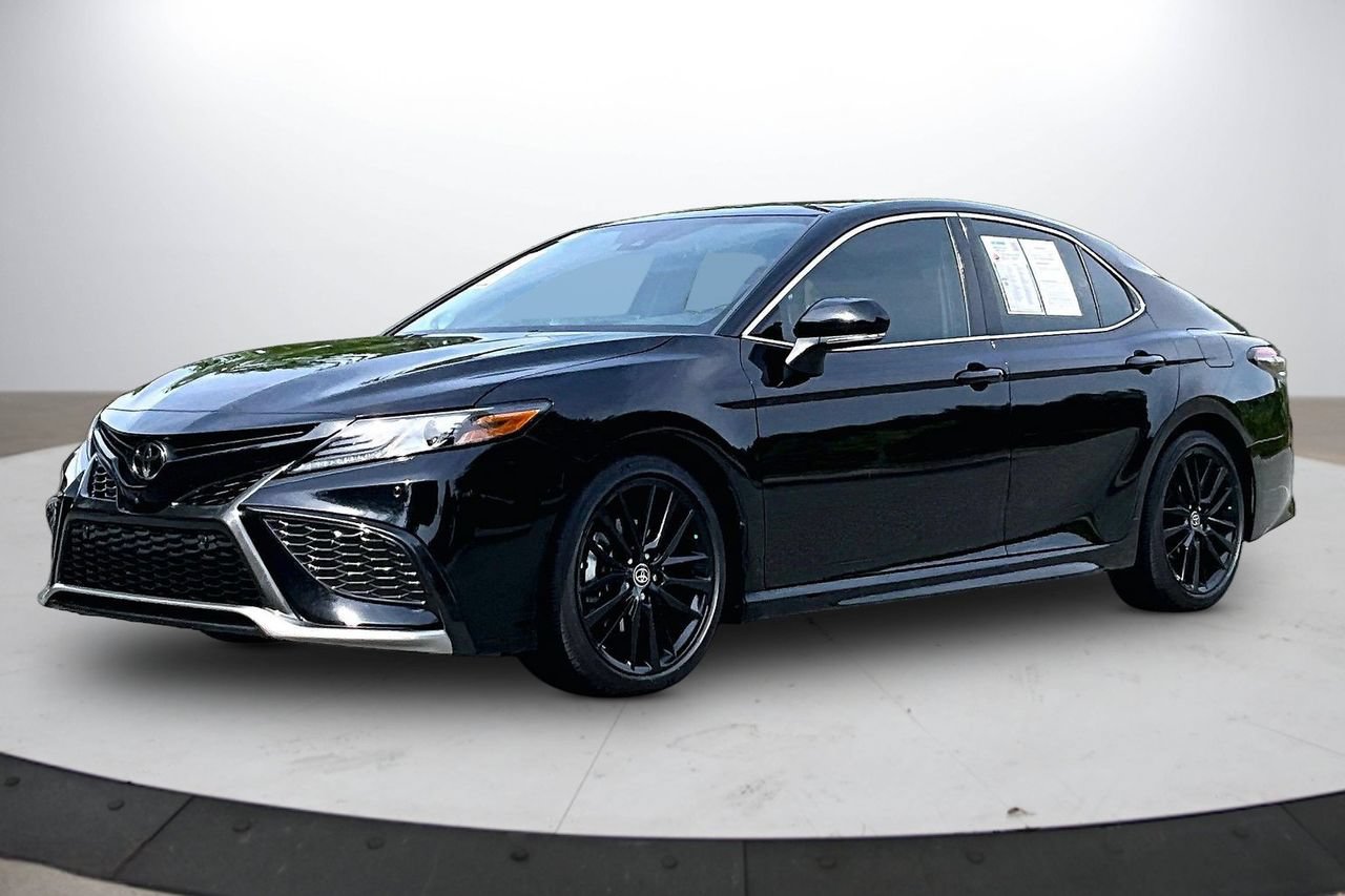 Used 2023 Toyota Camry XSE w/ Driver Assist Package FWD image 4
