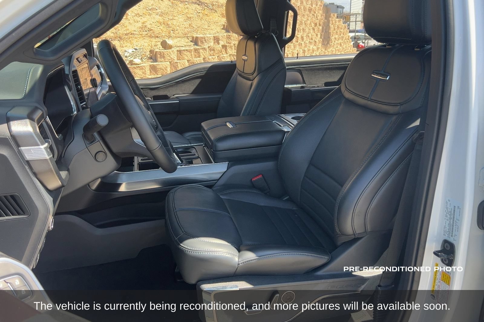 Used 2025 Ford F150 Platinum AWD/4WD image 11