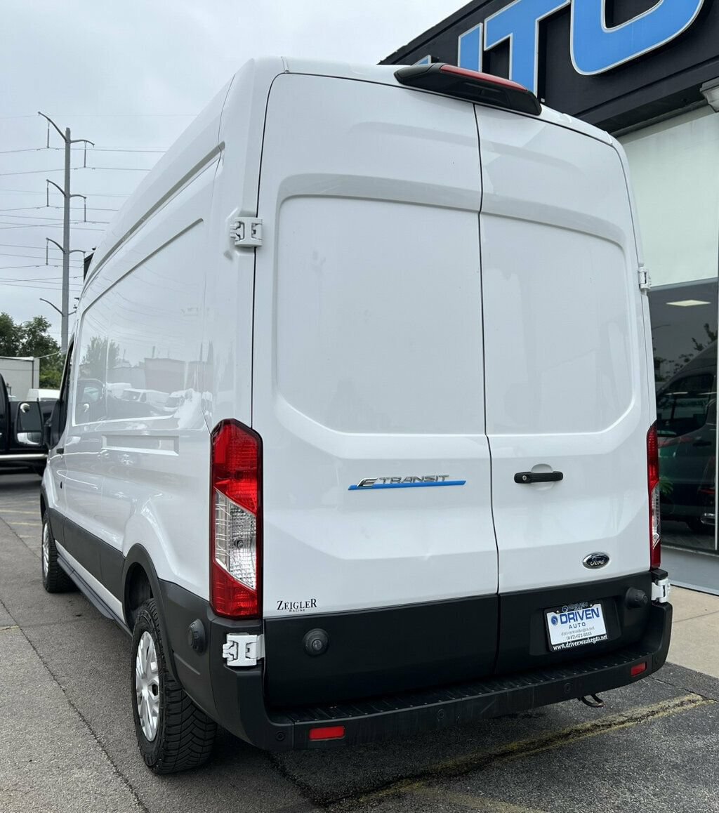 Used 2023 Ford E-Transit 148 High Roof w/ Load Area Protection Package RWD image 29