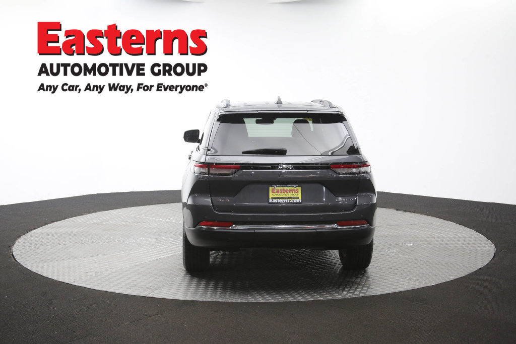 Used 2023 Jeep Grand Cherokee Limited AWD/4WD image 42