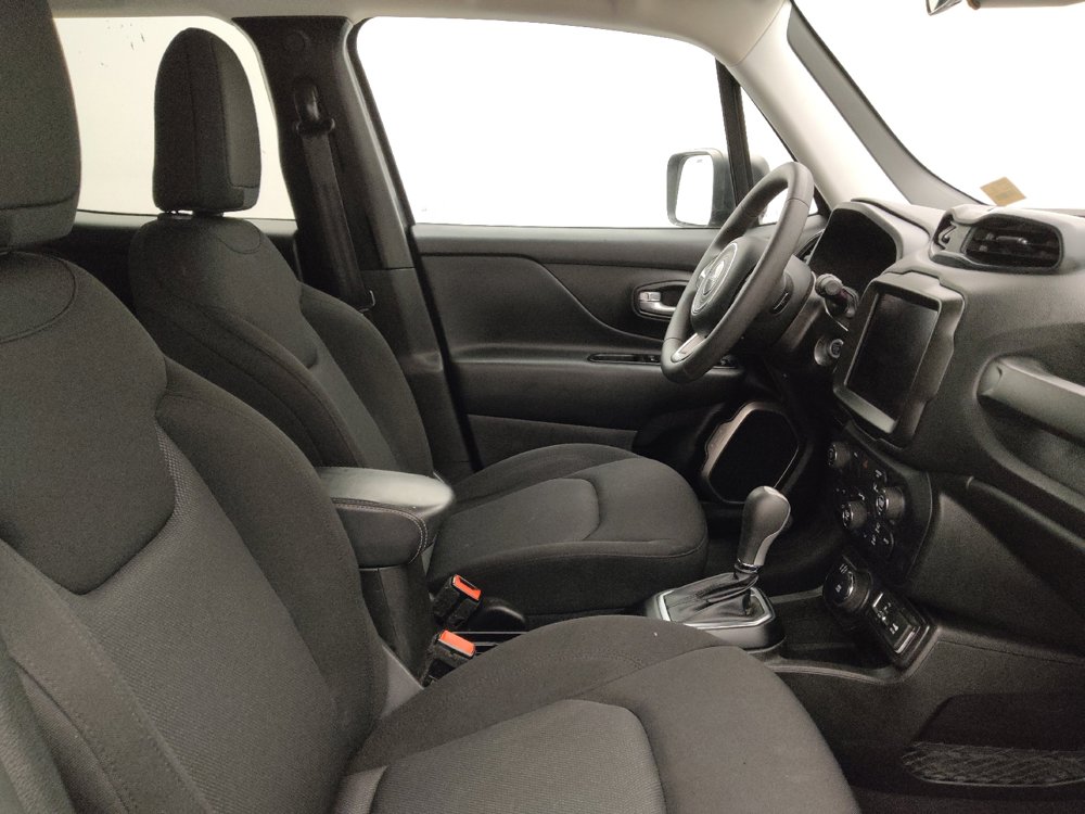 Used 2023 Jeep Renegade Latitude AWD/4WD image 21