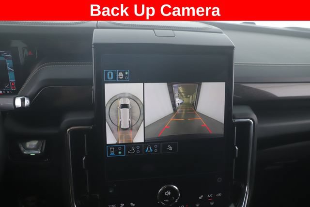 Used 2025 GMC Yukon XL Elevation w/ LPO, Floor Liner Package AWD/4WD image 25