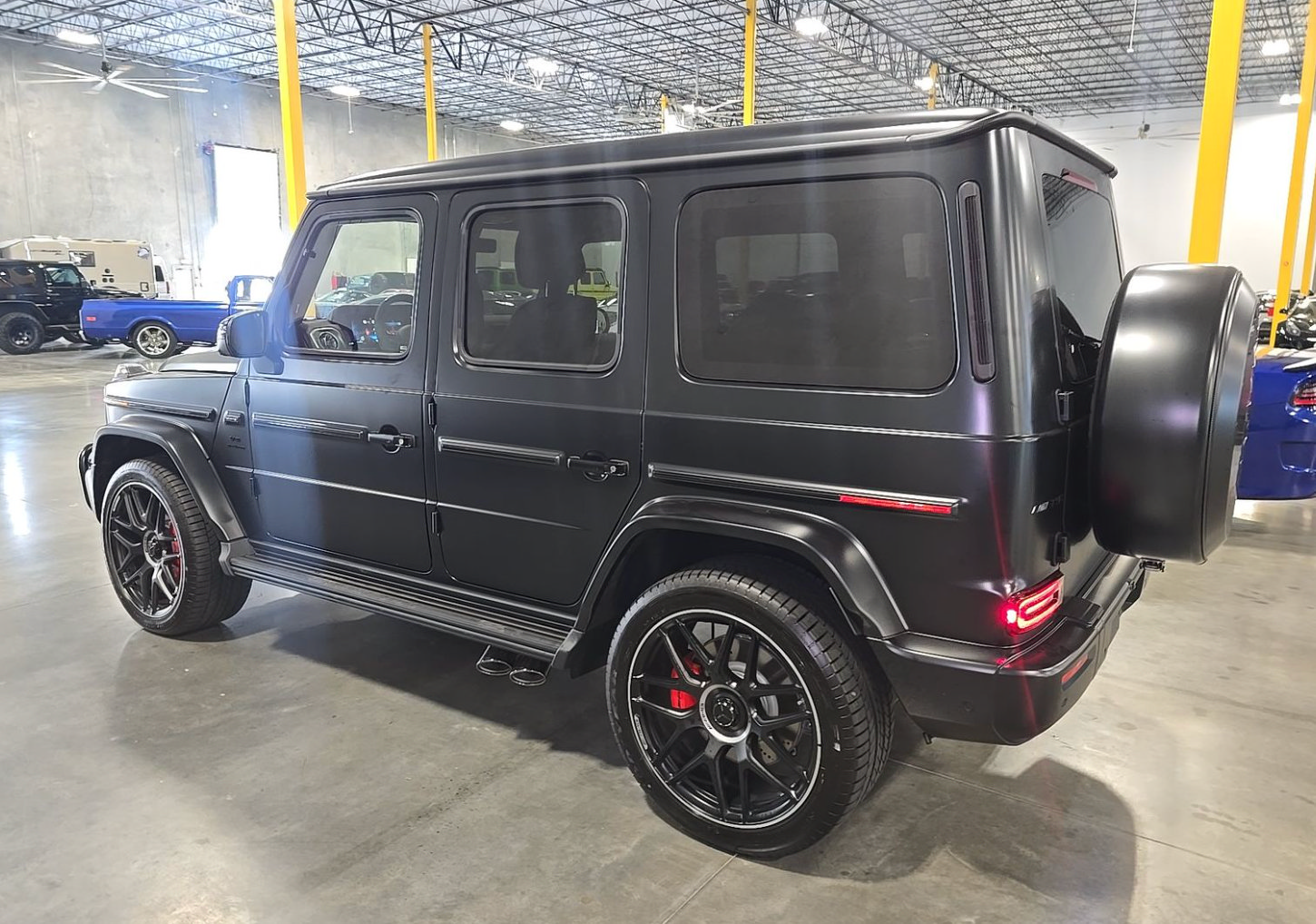 Used 2027 Mercedes-Benz G 63 AMG 4MATIC image 2