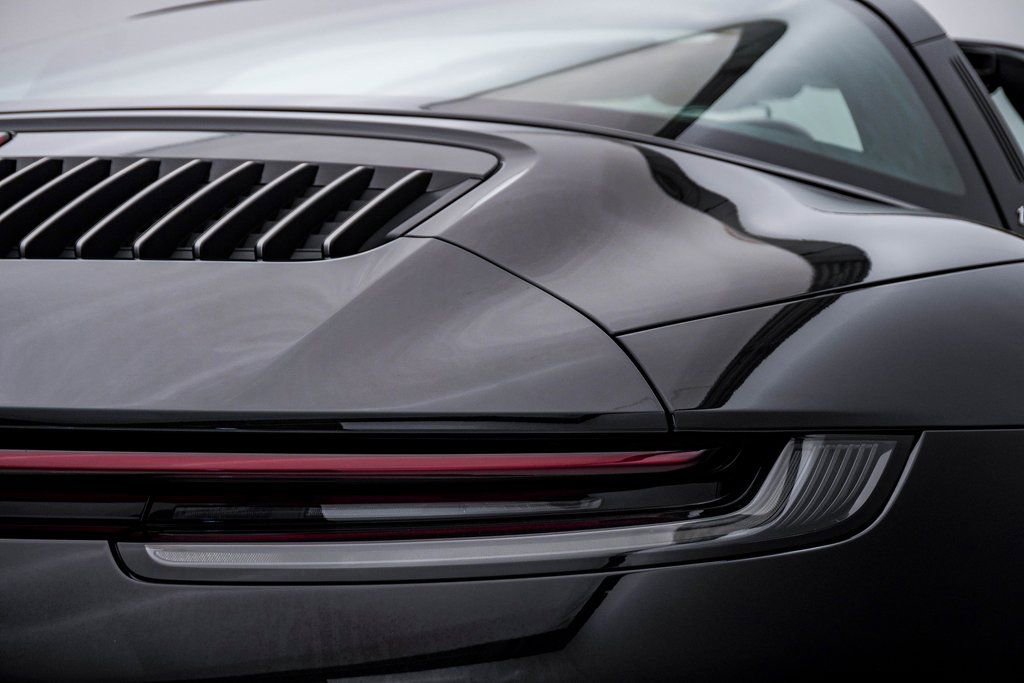 Certified 2022 Porsche 911 Targa 4S image 14
