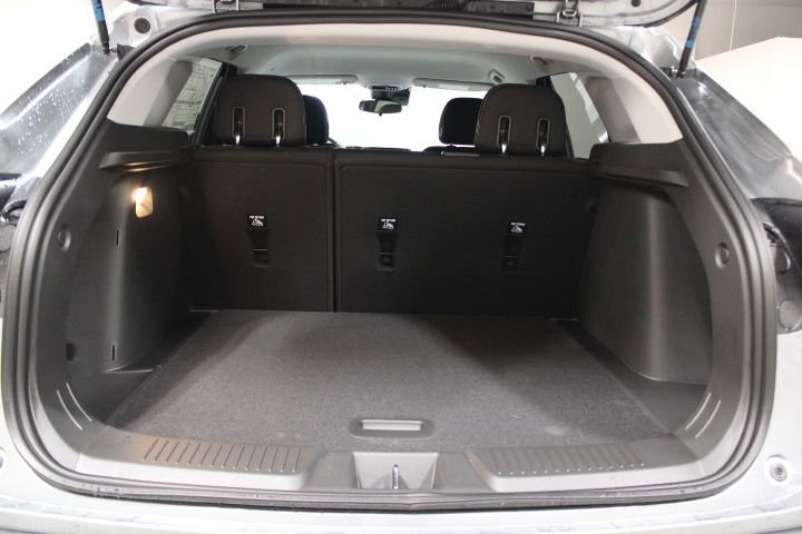 New 2026 Chevrolet Trax LS w/ LS Convenience Package image 13