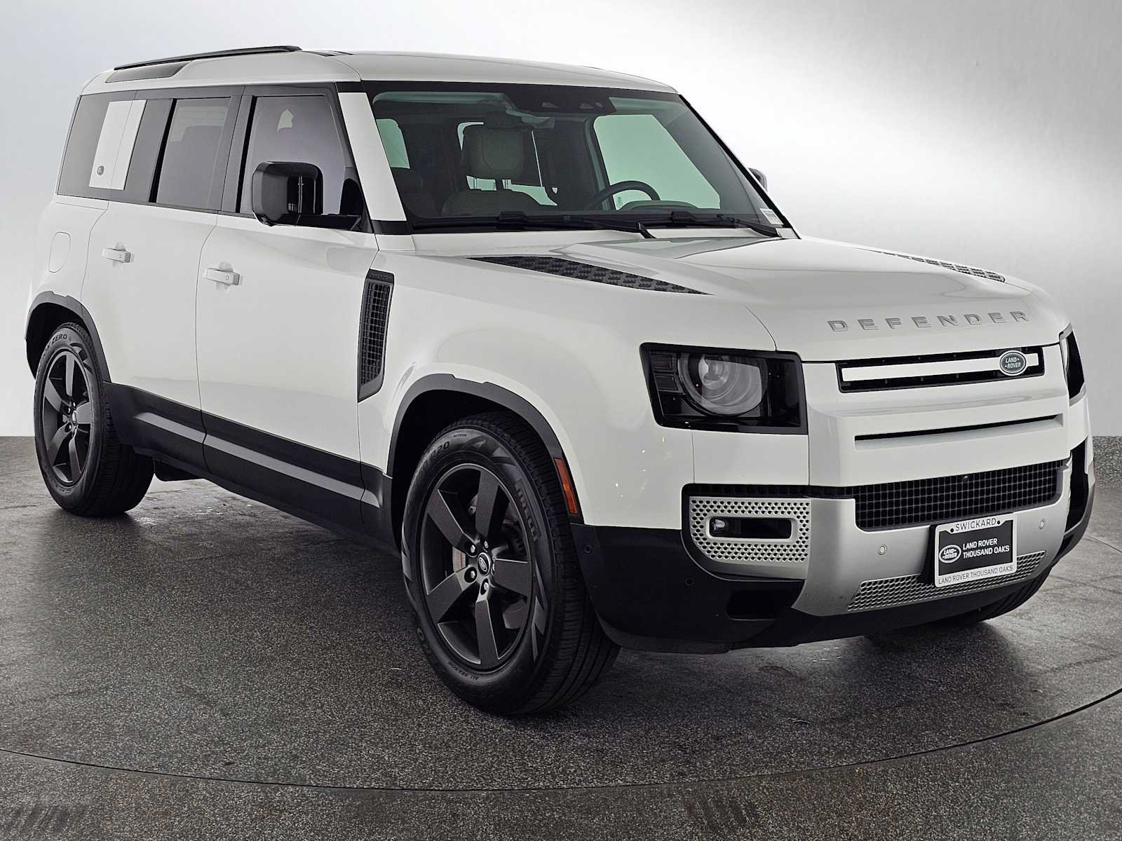 Used 2020 Land Rover Defender 110 HSE AWD/4WD image 7