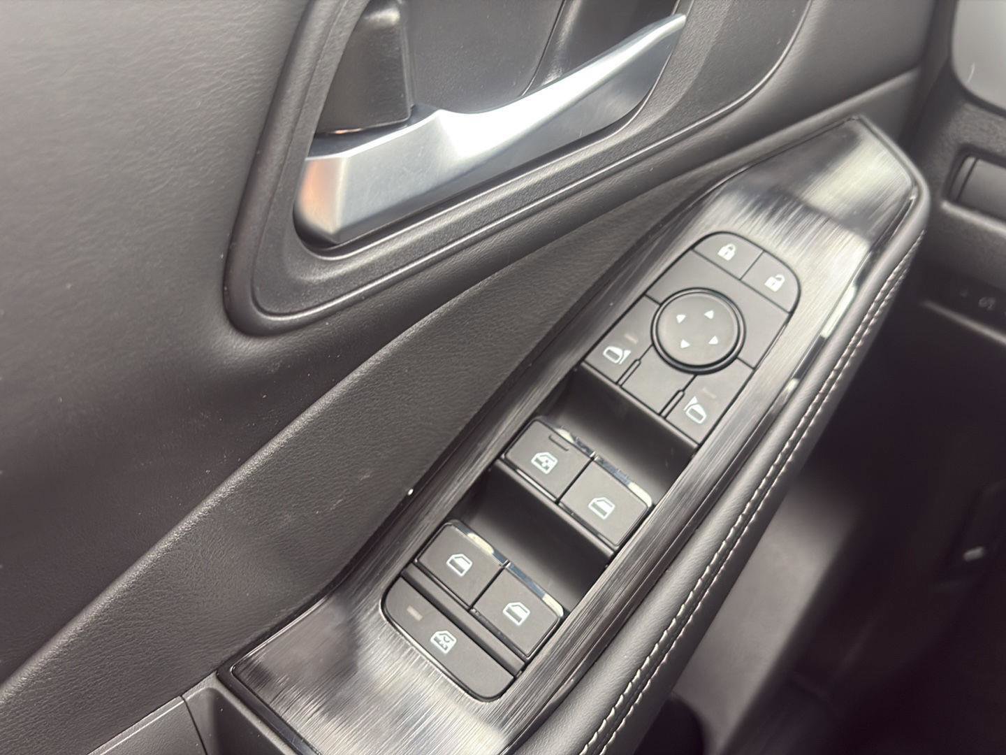 New 2026 Nissan Rogue SV image 21