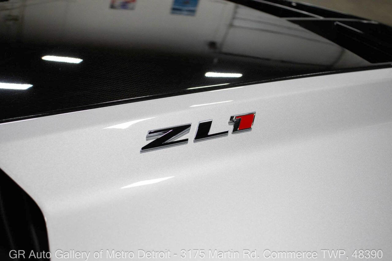 Used 2012 Chevrolet Camaro ZL1 image 28