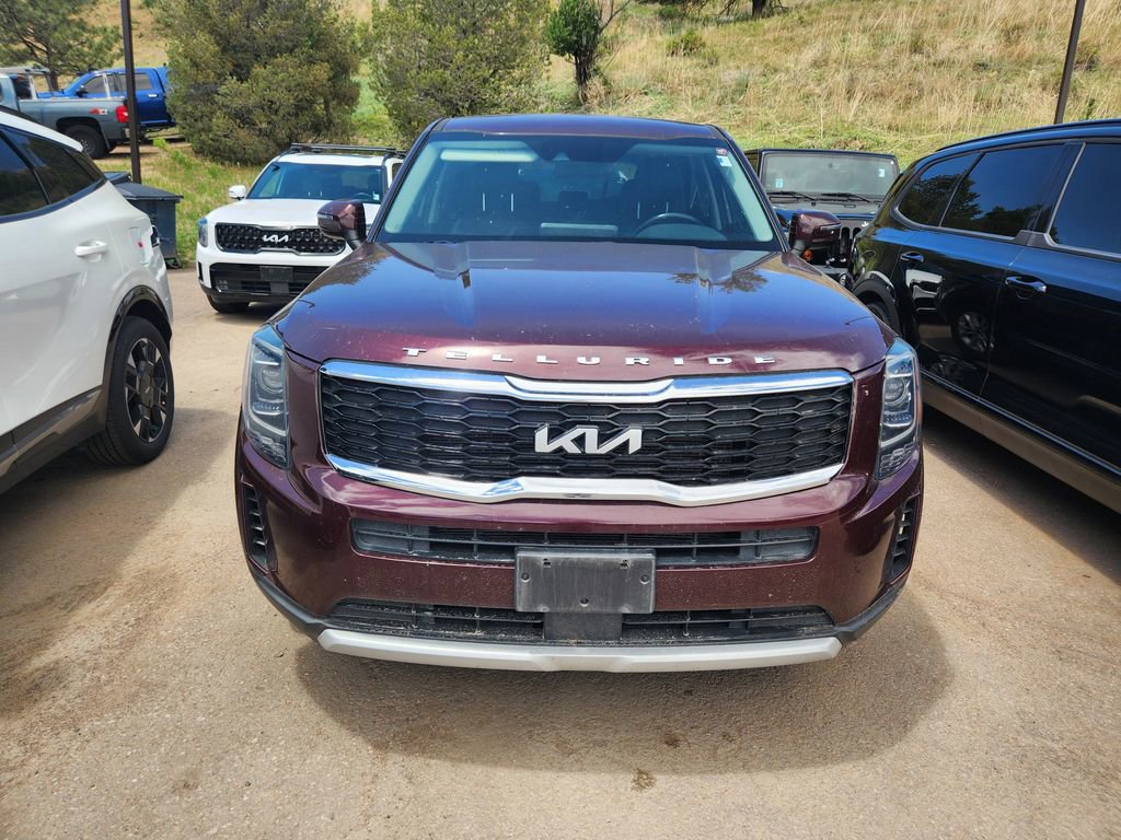 Used 2022 Kia Telluride LX FWD image 10