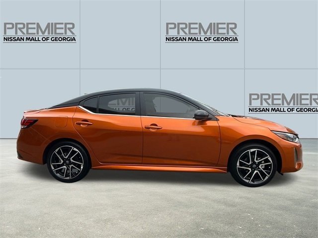 New 2025 Nissan Sentra SR w/ SR Premium Package image 4