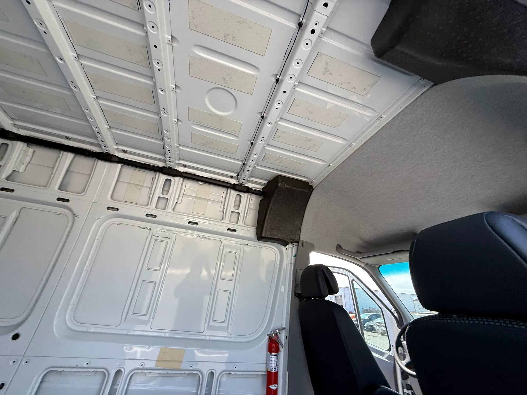 Used 2007 Dodge Sprinter 2500 image 25