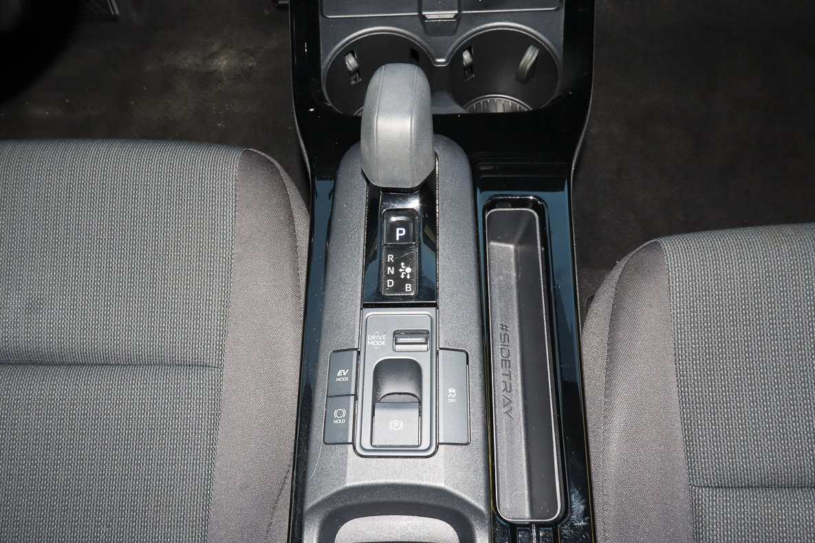 Used 2024 Toyota Prius LE image 20