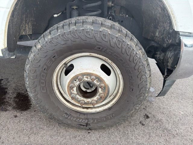 Used 2019 Ford F350 XLT image 3