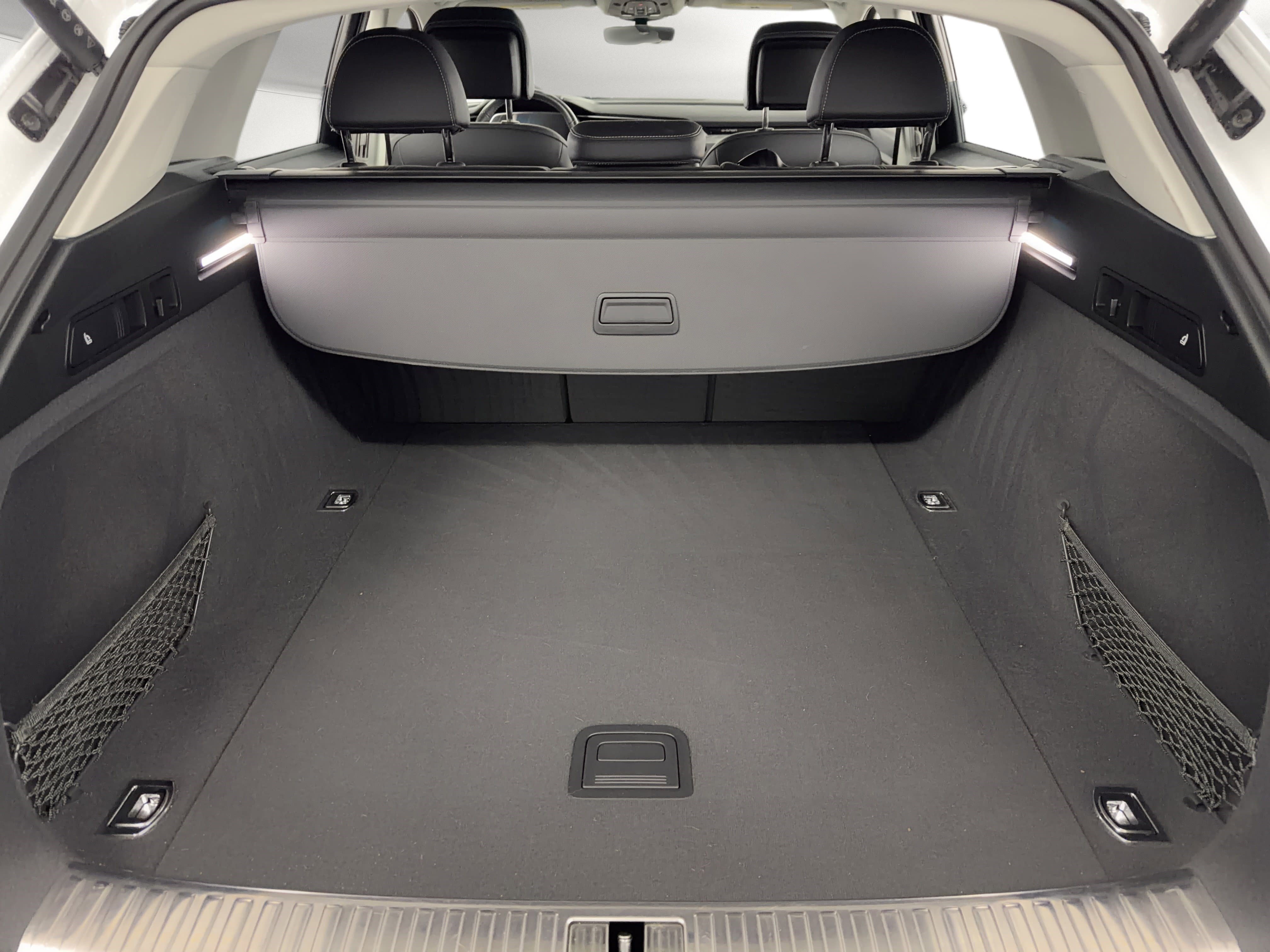 Used 2024 Audi Q8 e-tron Premium Plus AWD/4WD image 13