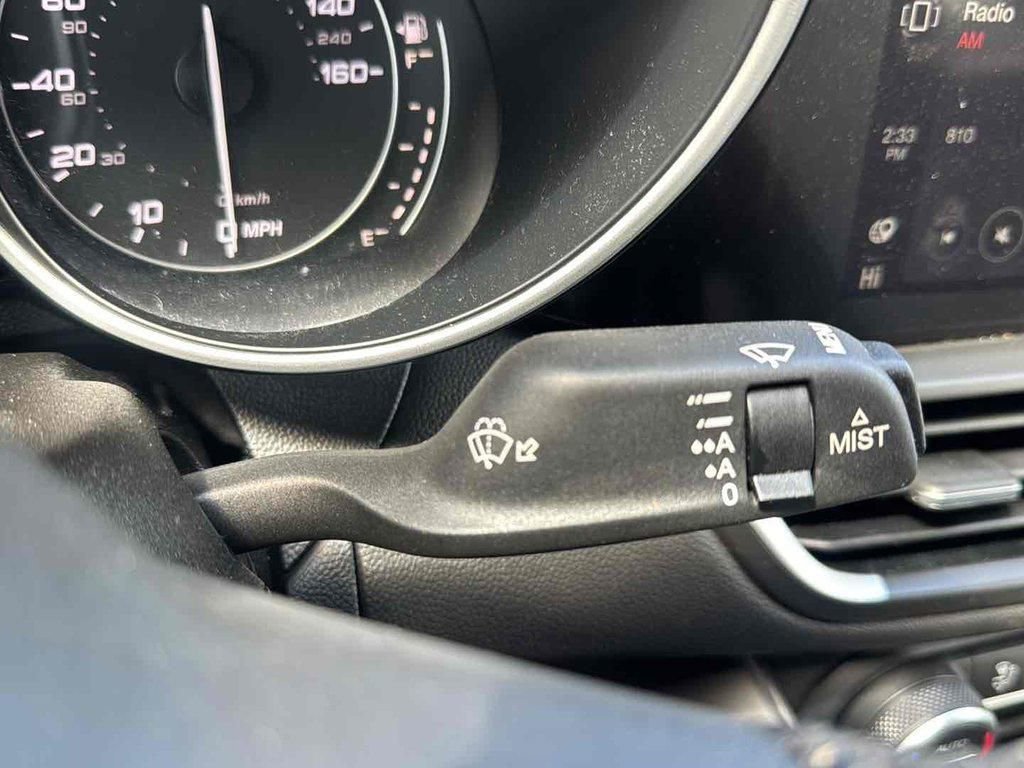 Used 2022 Alfa Romeo Giulia Ti AWD/4WD image 44