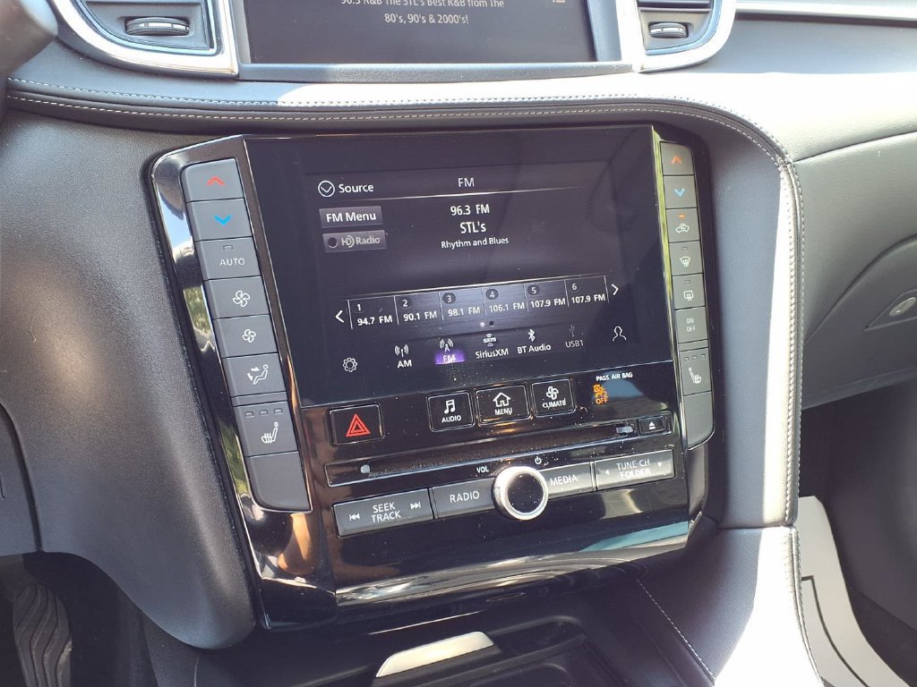 Used 2021 INFINITI QX50 Luxe AWD/4WD image 8