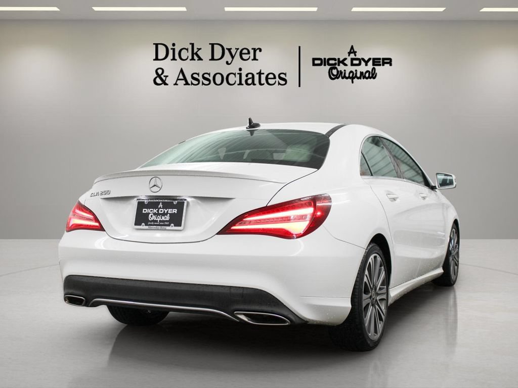 Used 2018 Mercedes-Benz CLA 250 image 11