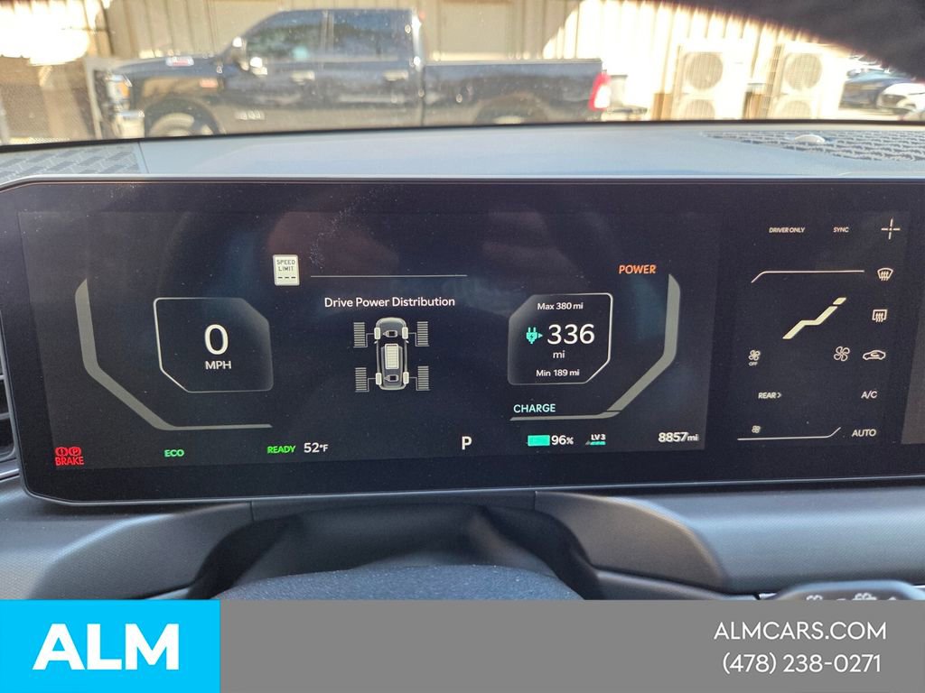 Used 2024 Kia EV9 Wind AWD/4WD image 27