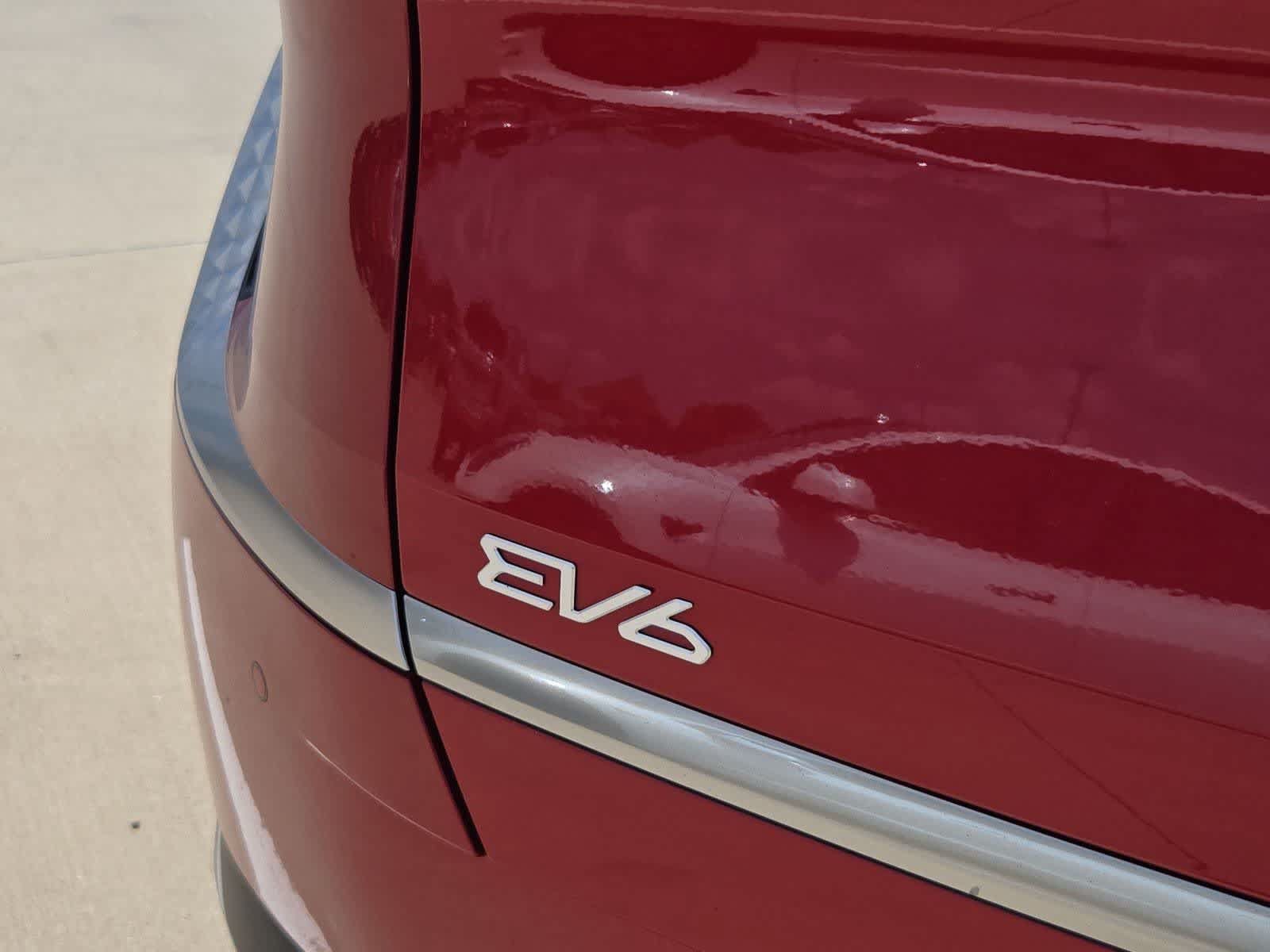 Certified 2023 Kia EV6 Wind w/ Wind Technology Package AWD/4WD image 11