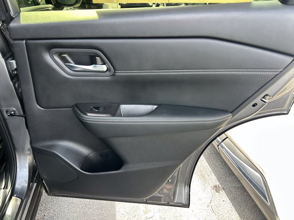 Certified 2026 Nissan Rogue Dark Armor FWD image 46