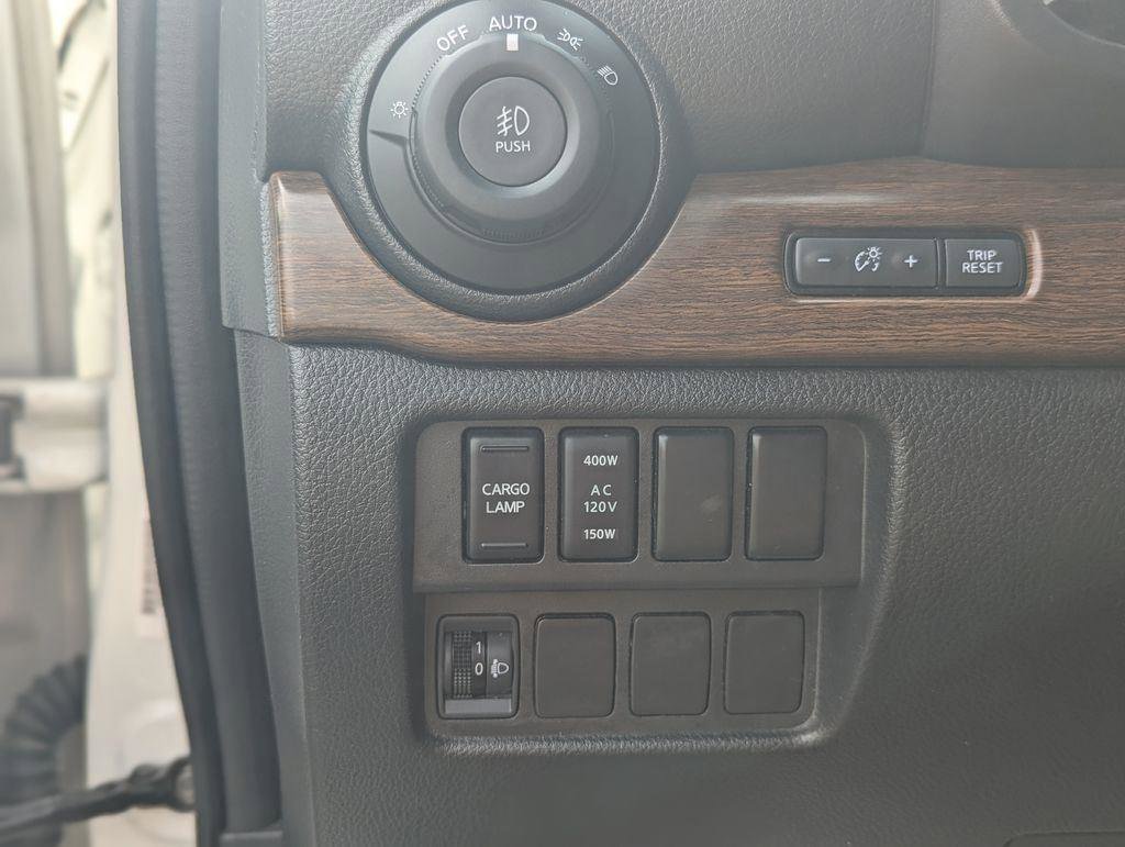 Used 2023 Nissan Titan Platinum Reserve w/ Moonroof Package image 26