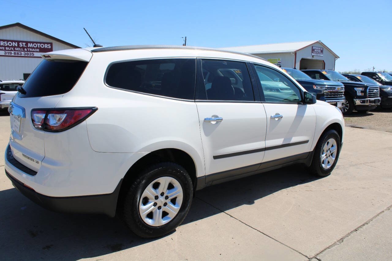Used 2015 Chevrolet Traverse LS FWD image 8