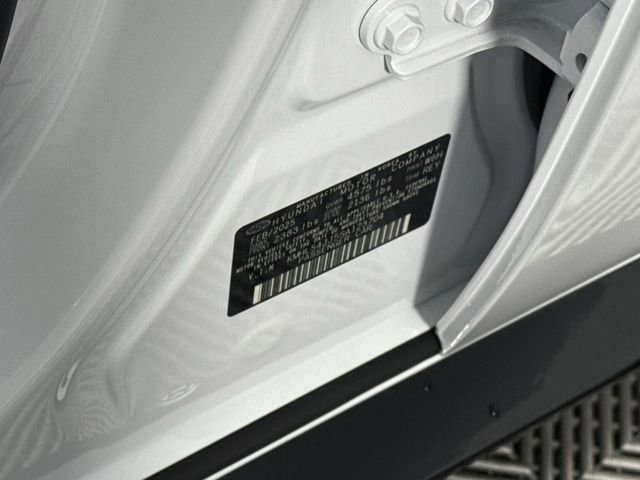 Used 2025 Hyundai Sonata Limited image 56