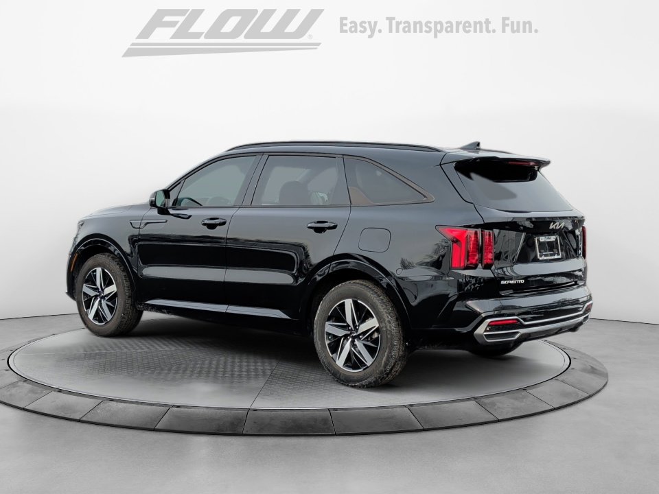 Used 2023 Kia Sorento S w/ Panoramic Sunroof Package image 6
